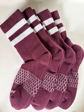 Bombas 4-pack Cushioned Athletic Half Calf Socks Maroon Striped Size M